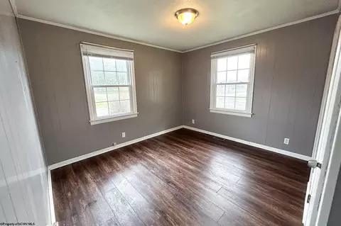 Bedroom - 7 Everson Dr, Philippi, WV 26416 photo 5 of 6