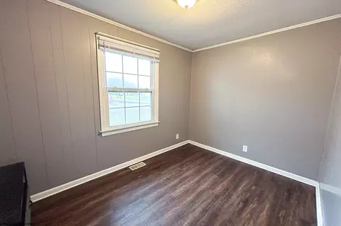Bedroom - 7 Everson Dr, Philippi, WV 26416 photo 1 of 6