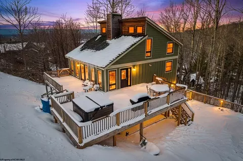53 Ski In Ct, Davis, WV 26260