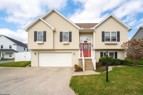 1103 Bailey Cir, Morgantown, WV 26508