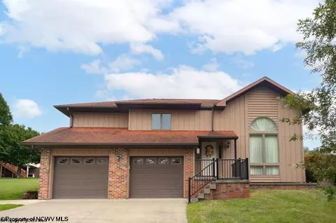 3110 Sylvan Dr, Morgantown, WV 26508