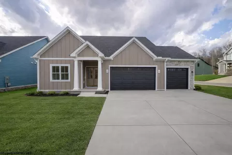 21 White Birch Cir, Morgantown, WV 26508