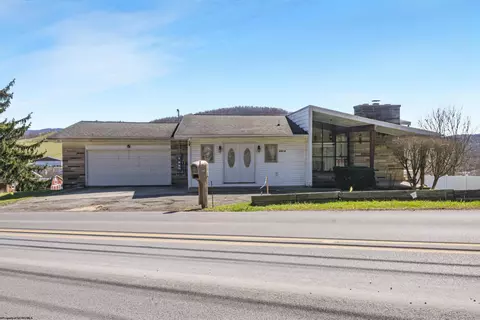 1310 Dorsey Ave, Morgantown, WV 26501
