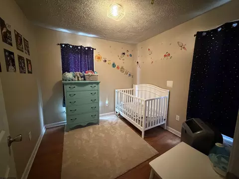 Bedroom - 202 Meadow Ave, Mannington, WV 26582 photo 5 of 5
