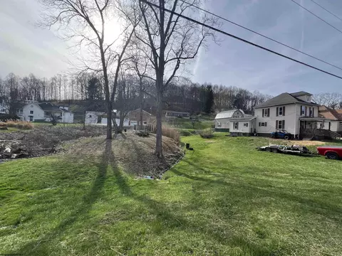 Other - 202 Meadow Ave, Mannington, WV 26582 photo 1 of 4