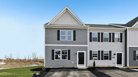26 Erow St, Fairmont, WV 26554