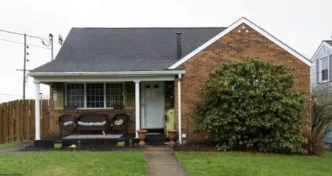 3800 Hanlin Way, Weirton, WV 26062