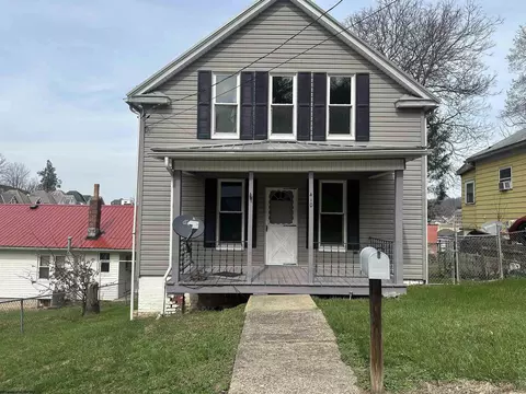 410 High St, Clarksburg, WV 26301