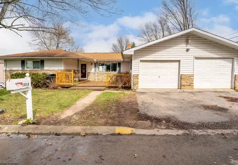 1414 Center Hill Ave, Morgantown, WV 26505