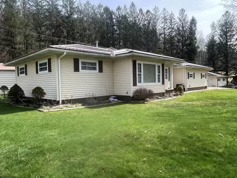 166 Dry Fork Rd, Weston, WV 26452