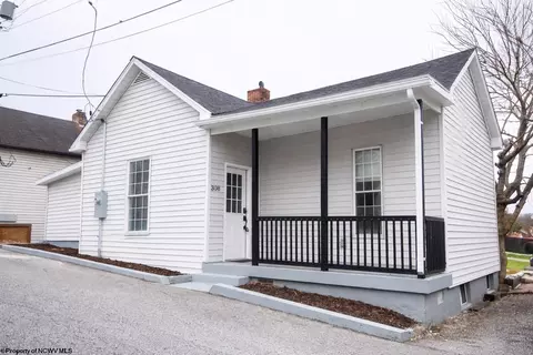 308 Wilson St, Fairmont, WV 26554
