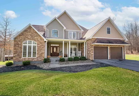 356 Sturgiss School Rd, Masontown, WV 26542