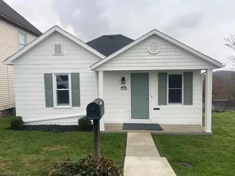 500 Indiana Ave, Nutter Fort, WV 26301