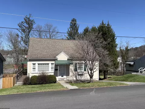 1219 Katherine St, Fairmont, WV 26554