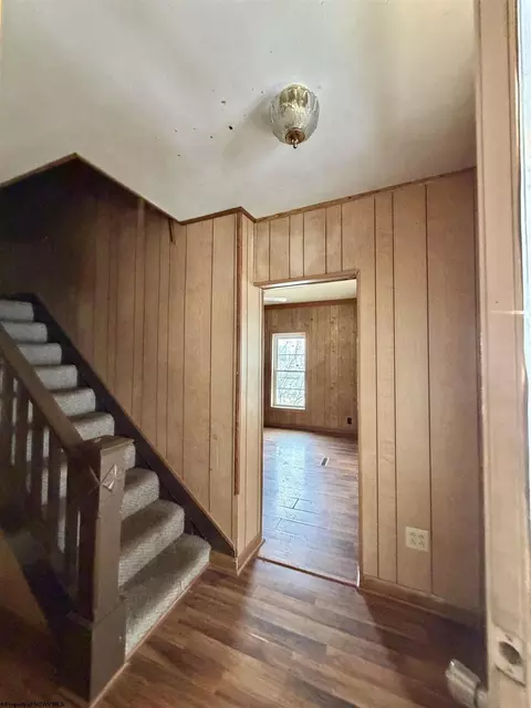 Entry Way - 121 Valley St, Salem, WV 26426 photo 1 of 1