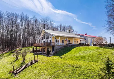 300 Lutheran Church Rd, Albright, WV 26519