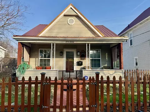 720 Gaston Ave, Fairmont, WV 26554