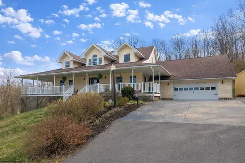 79 Whispering Pine Ln, Bridgeport, WV 26330