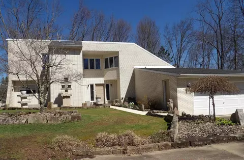 422 Carol St, Buckhannon, WV 26201