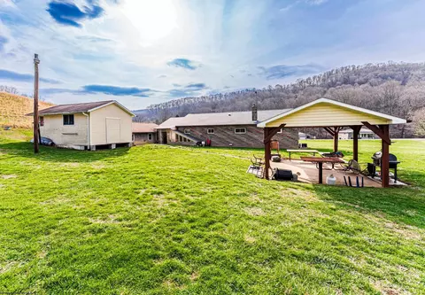 Exterior - 776 Statler Run Rd, Fairview, WV 26570 photo 6 of 8