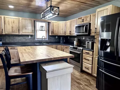 Kitchen - 4243 Independence Rd, Independence, WV 26374 photo 1 of 2