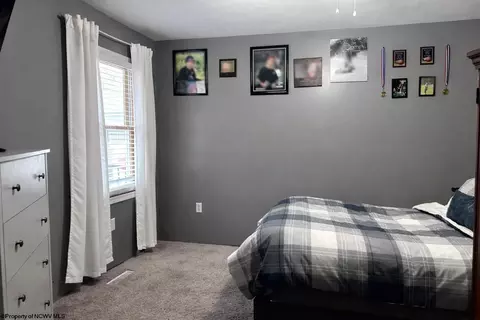 Bedroom - 4243 Independence Rd, Independence, WV 26374 photo 7 of 11