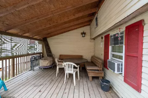 Exterior - 139 Ramp Hollow Rd, Pursglove, WV 26546 photo 5 of 5