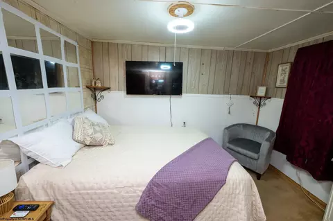 Bedroom - 139 Ramp Hollow Rd, Pursglove, WV 26546 photo 5 of 5