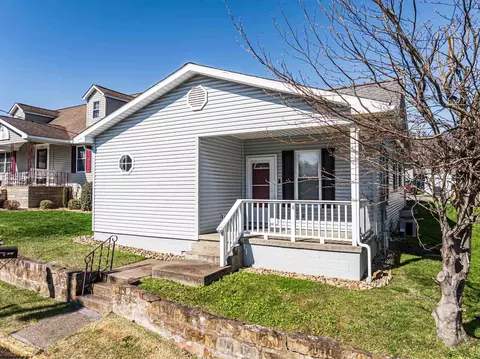 1337 Sabraton Ave, Morgantown, WV 26505