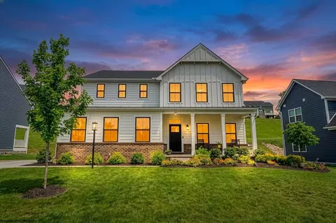 207 Norwood Ct, Morgantown, WV 26508