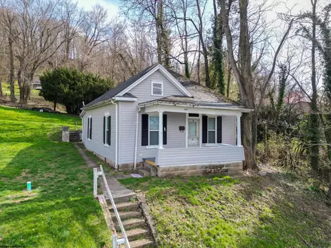 245 Austin Ave, Clarksburg, WV 26301