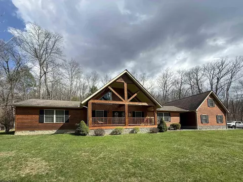 250 Timber Ridge Dr, Elkins, WV 26241