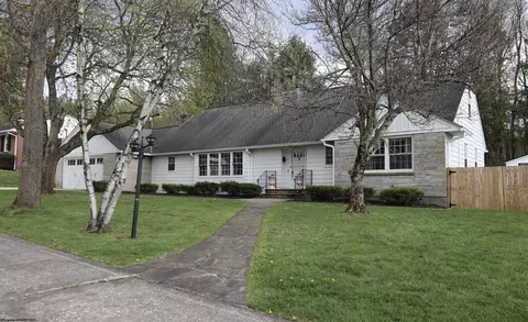 114 High St, Elkins, WV 26241