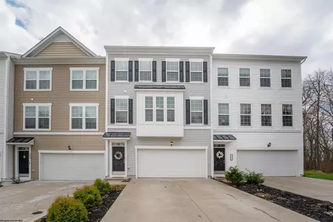 302 Bay St, Morgantown, WV 26508