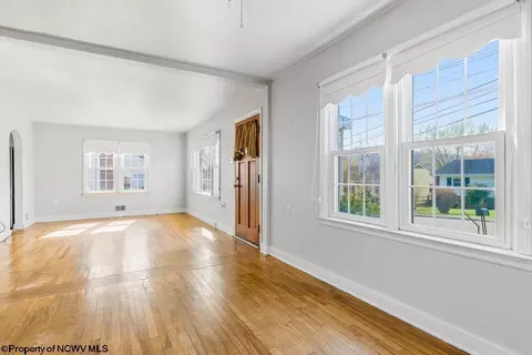 Living - 110 E Smith St, Bridgeport, WV 26330 photo 4 of 4