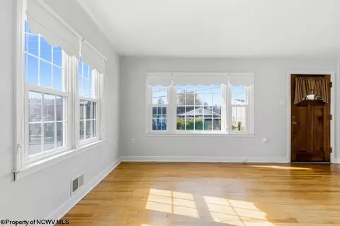Living - 110 E Smith St, Bridgeport, WV 26330 photo 1 of 4