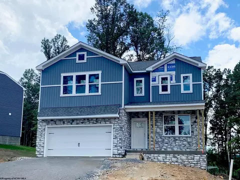 339 Dye Ln, Morgantown, WV 26501