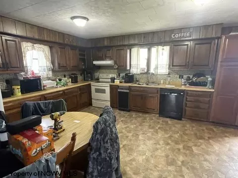 Kitchen - 83 3rd St, Bretz, WV 26524 photo 1 of 2
