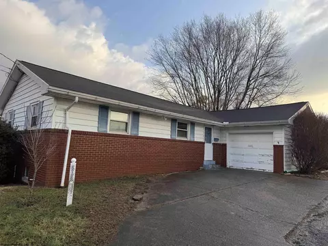 518 Pennsylvania Ave, Bridgeport, WV 26330
