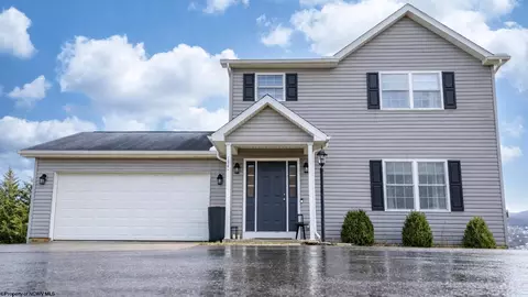 134 Summits Rdg, Morgantown, WV 26508