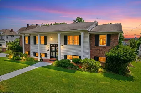 15 W Main St, Westover, WV 26501