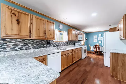 Kitchen - 271 Statler Run Rd, Fairview, WV 26570 photo 2 of 4