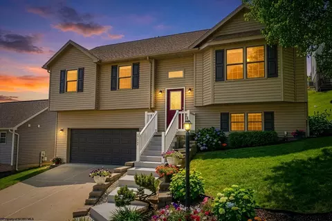 267 Hanalei Dr, Morgantown, WV 26508