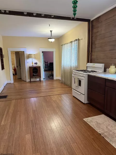 Entry Way - 97 S High St, Philippi, WV 26416 photo 2 of 5