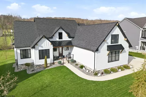 84 Hidden Brook Cir, Morgantown, WV 26508