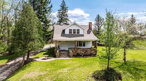 184 Old Furnace Rd, Hopwood, PA 15445
