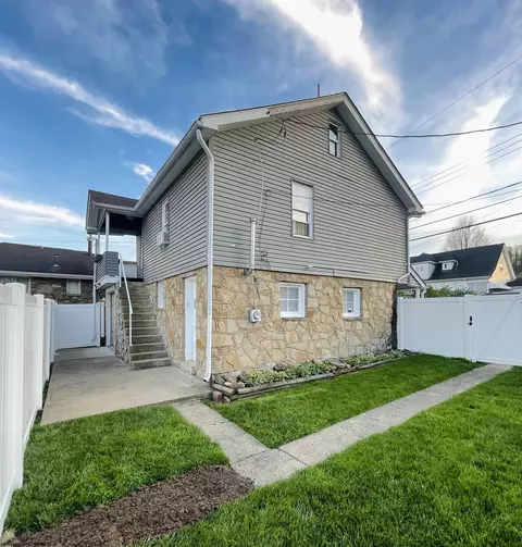 603 12 Pike St, Barrackville, WV 26559