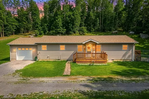 1384 Clifton Mills Rd, Bruceton Mills, WV 26525