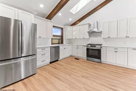 Kitchen - 932 Linton Rd, Independence, WV 26374 photo 2 of 2
