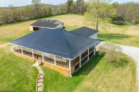 Exterior - 932 Linton Rd, Independence, WV 26374 photo 11 of 13